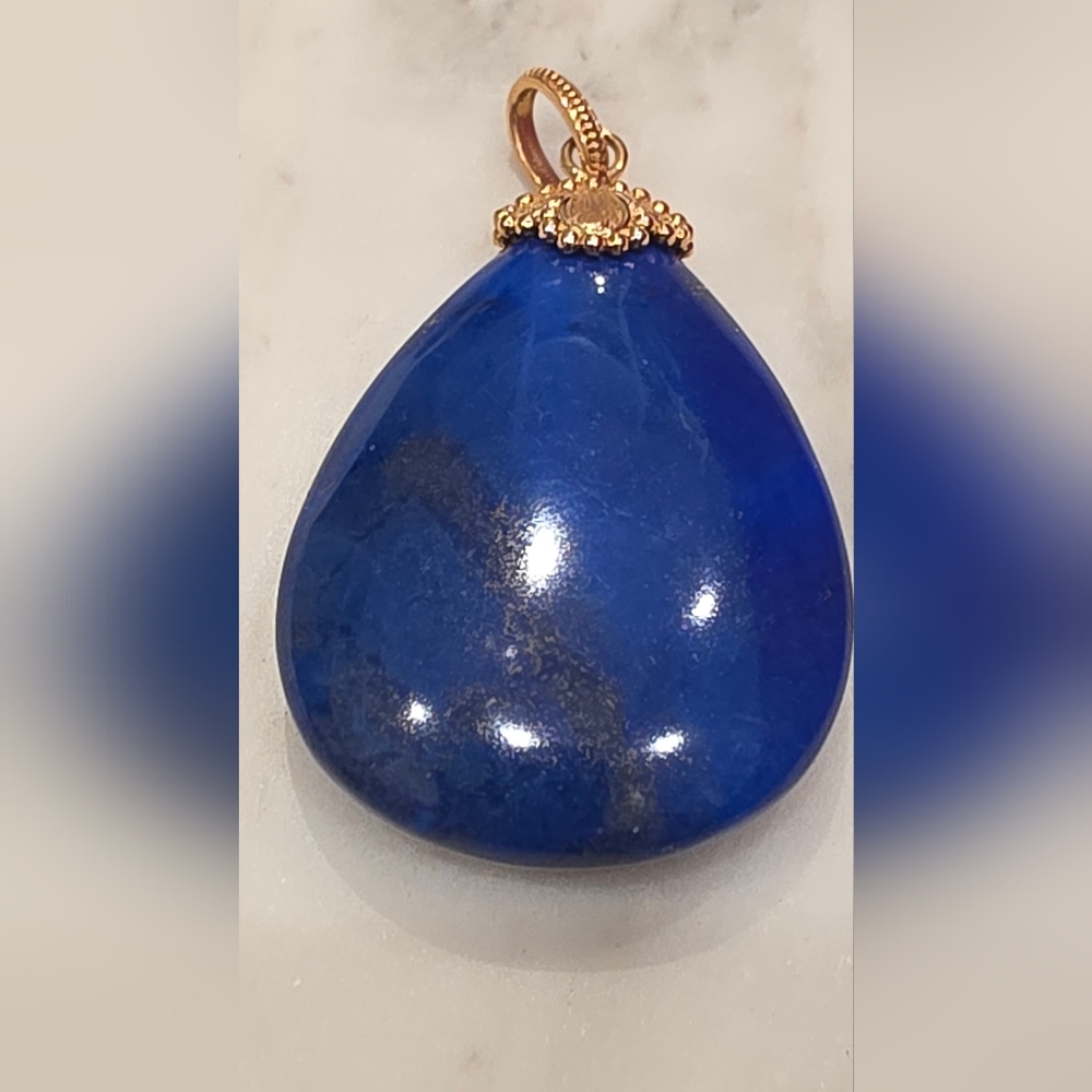 18K Carved Lapis Lazuli